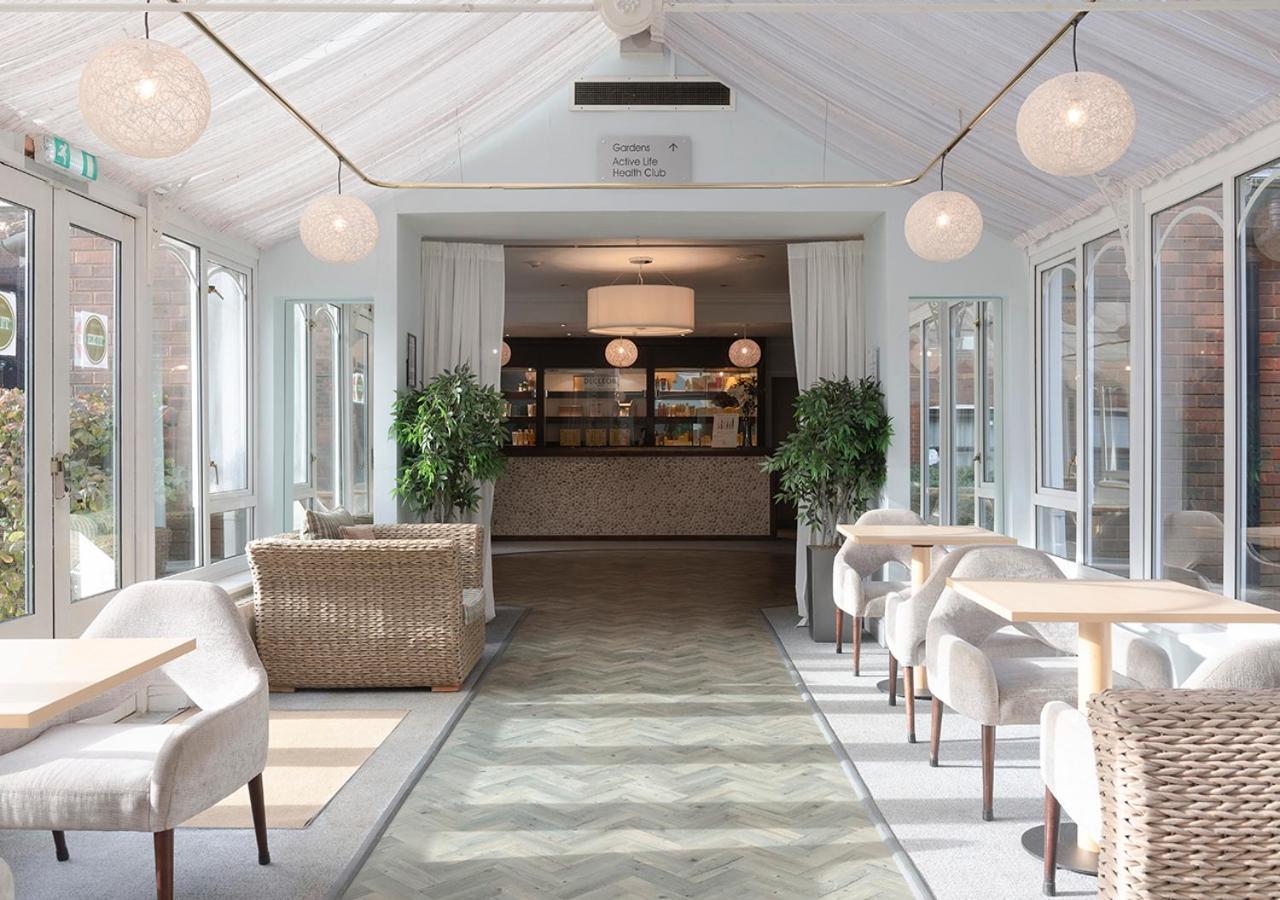 Hogs Back Hotel & Spa Nr Farnham Farnham  Bagian luar foto