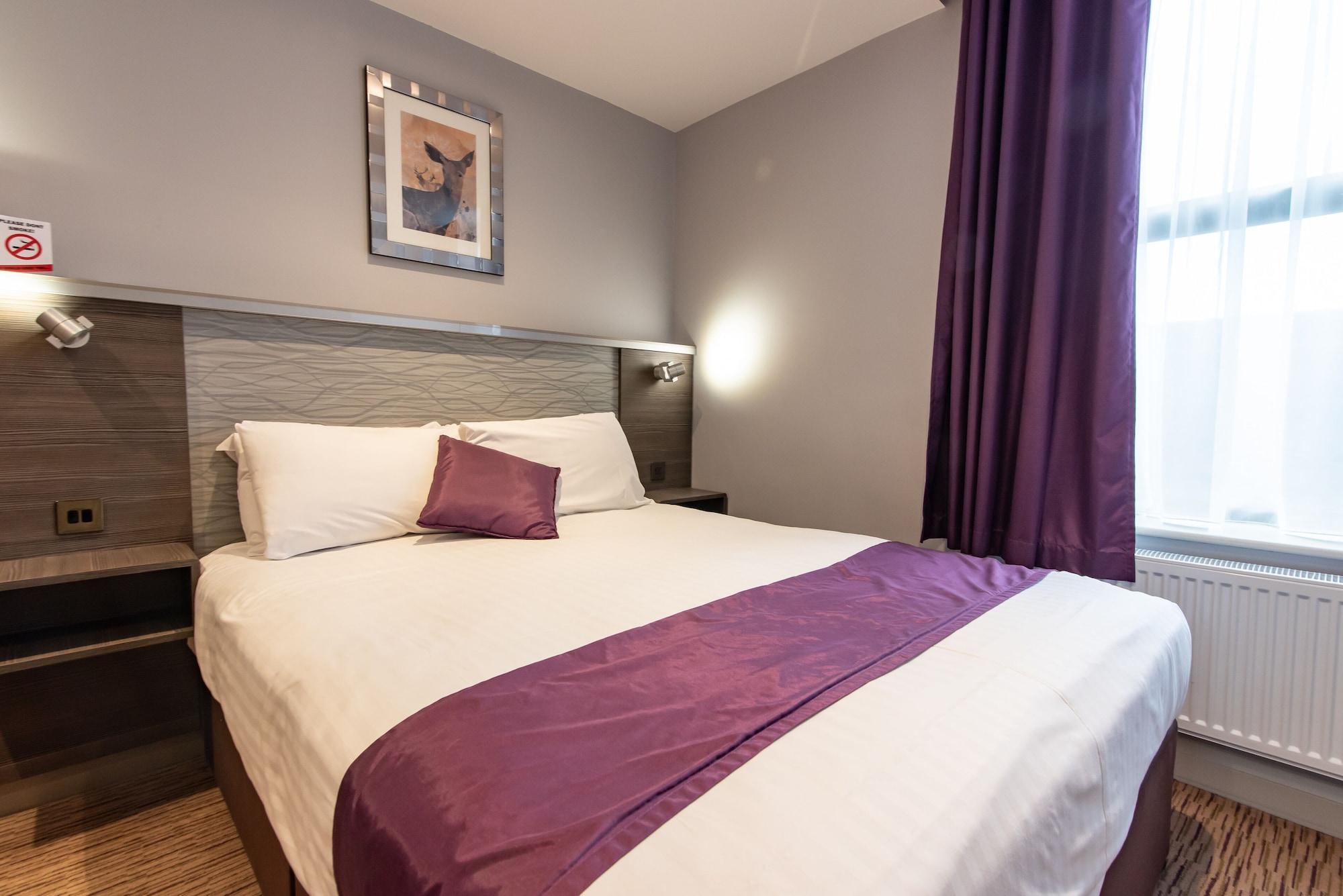 Hogs Back Hotel & Spa Nr Farnham Farnham  Bagian luar foto