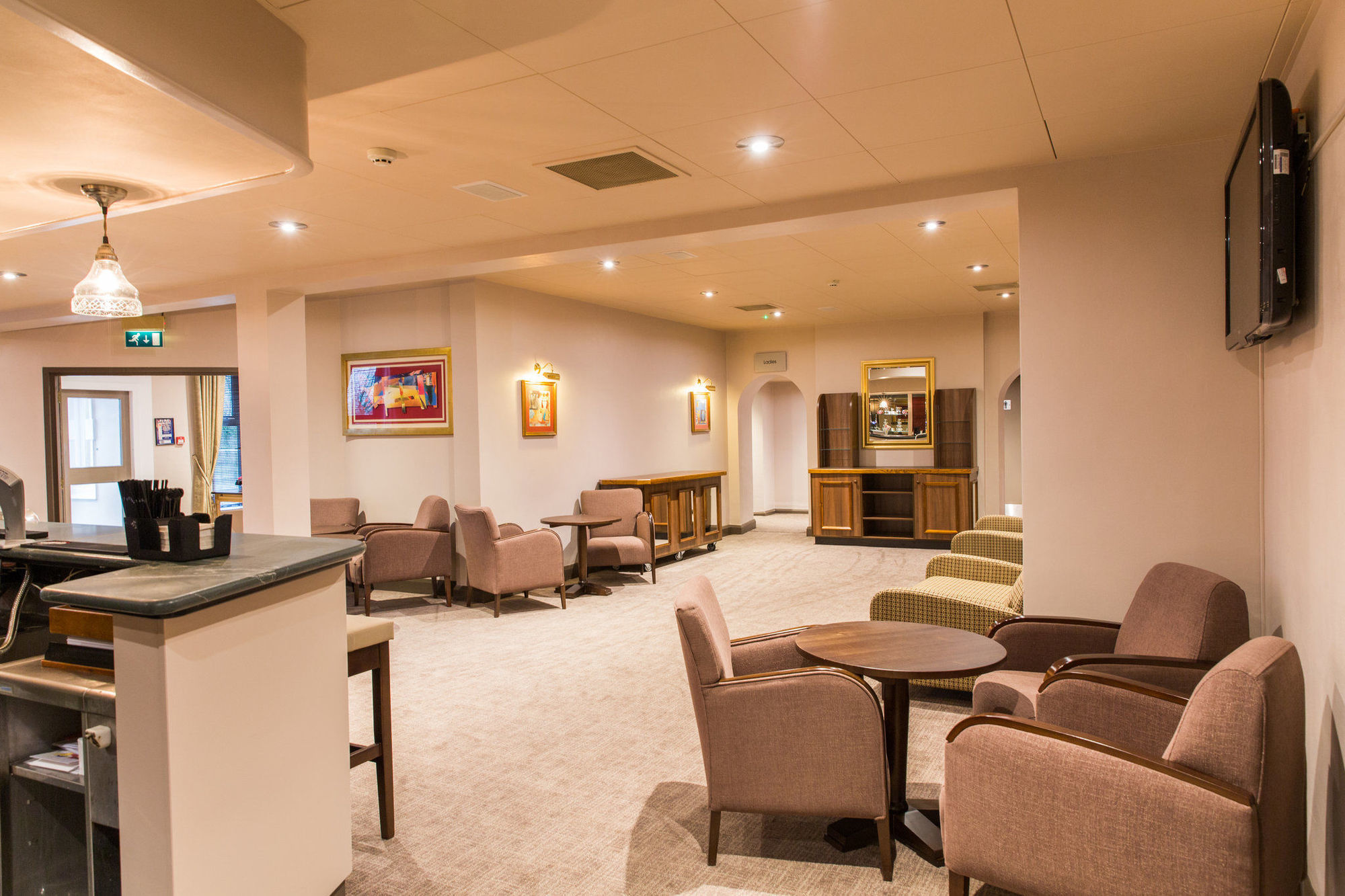 Hogs Back Hotel & Spa Nr Farnham Farnham  Fasilitas foto